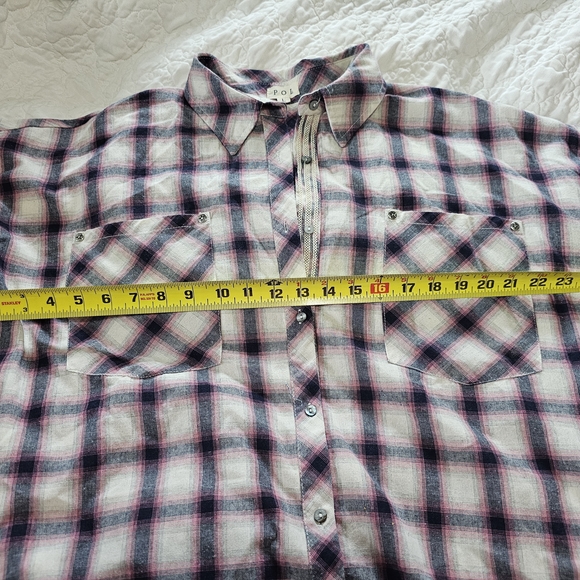 POL Tops - POL Plaid Button-Up Shirt in White, Pink & Navy L Large